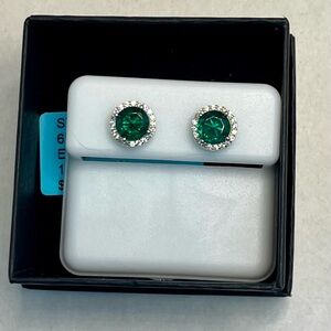🆕 Sterling Silver Moissanite Green Stud Earrings in Sterling Silver $199 retail